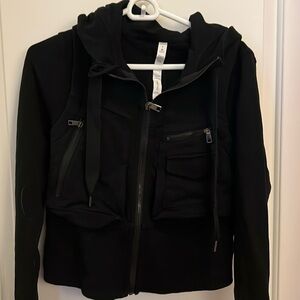Lululemon black cropped sweatshirt hoody size 8